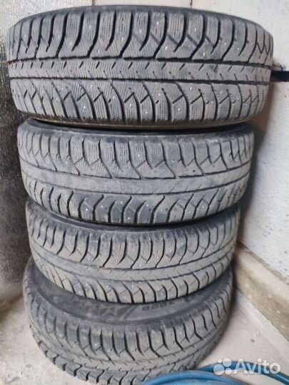 Bridgestone B-style EX 2.25/4.5 R17 19