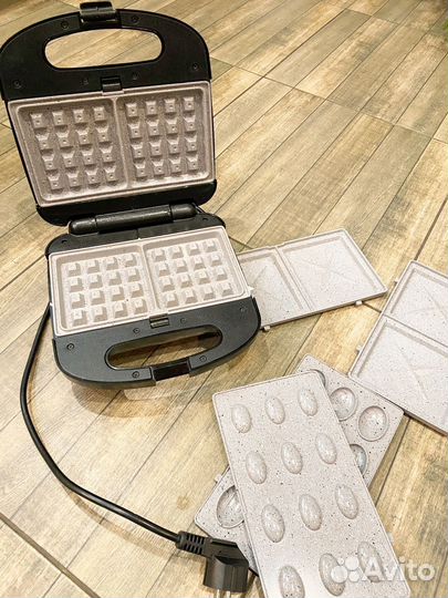 Вафельница scarlett