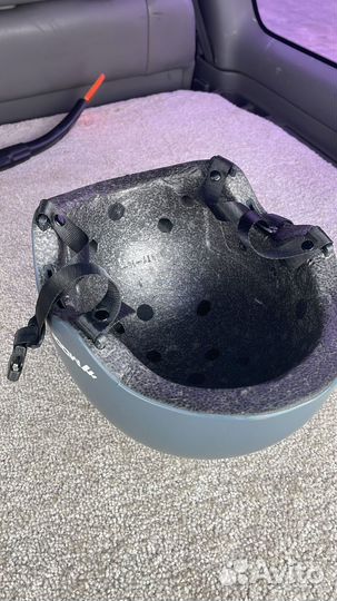 Шлем горнолыжный moon