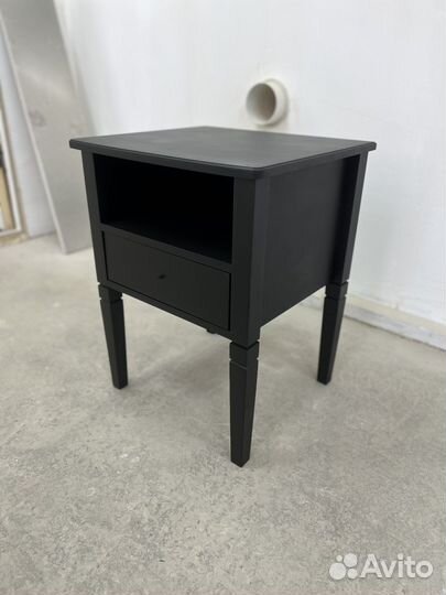 Тумба прикроватная