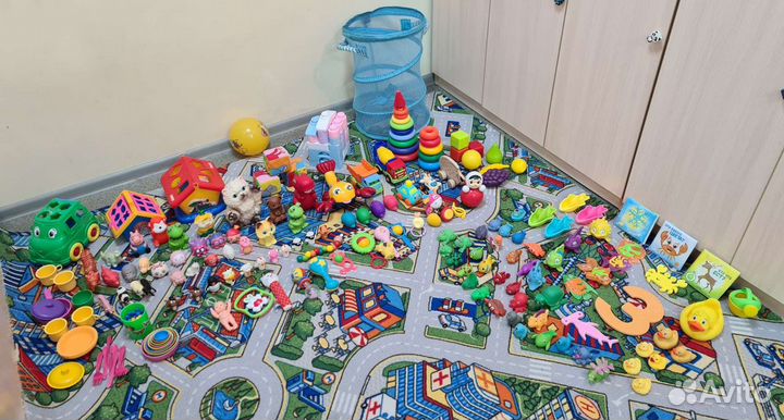 Игрушки с корзинами