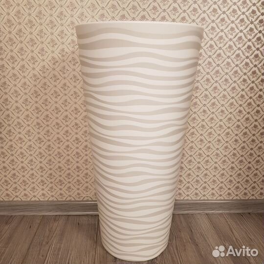 Кашпо напольное высокое