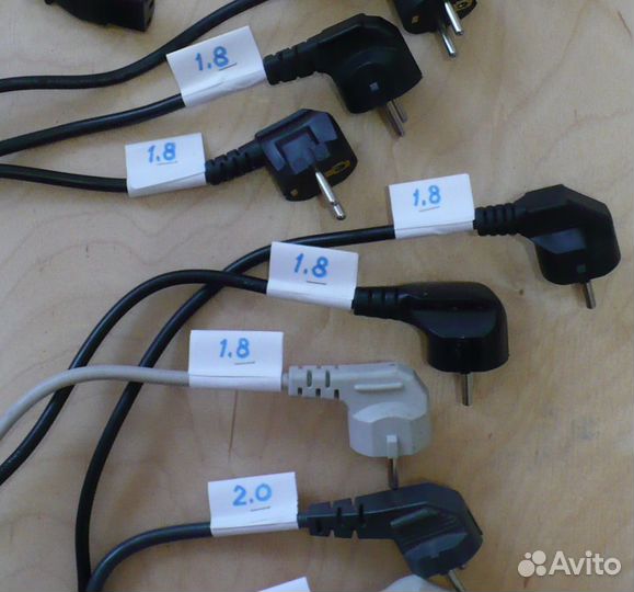 Кабели питания и удлинители
