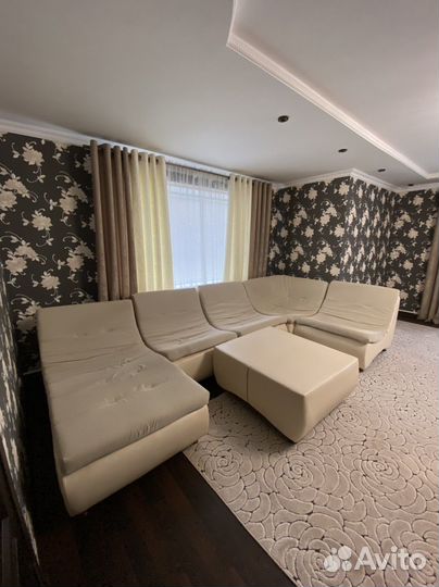 Модульный диван