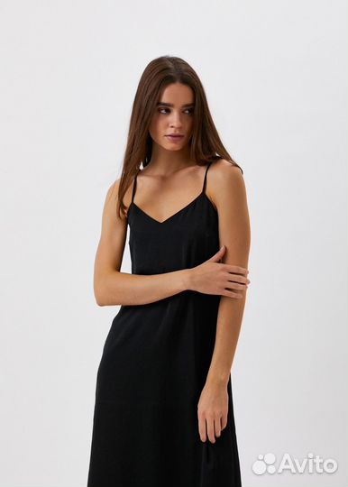 Платье Uniqlo новое