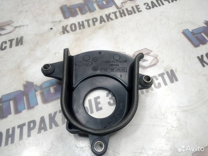 Крышка ремня грм Ford Focus 2 1.6 shda 2010