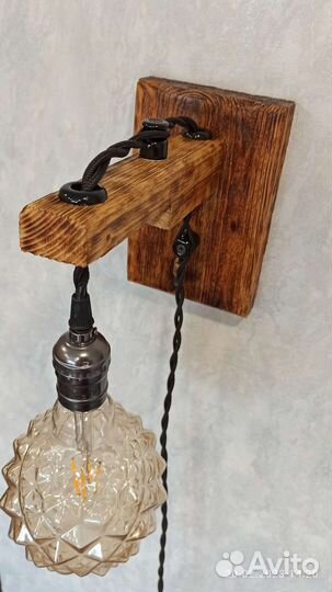 Бра из натурального дерева