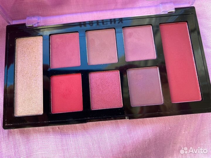 Палетка теней NYX matchy-matchy Berry mauve