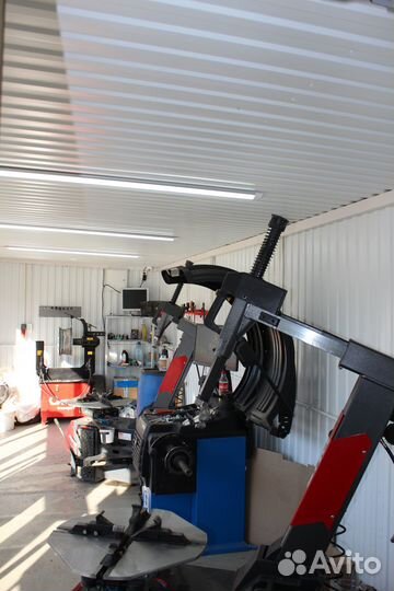 Управляющий шиномонтажём R15