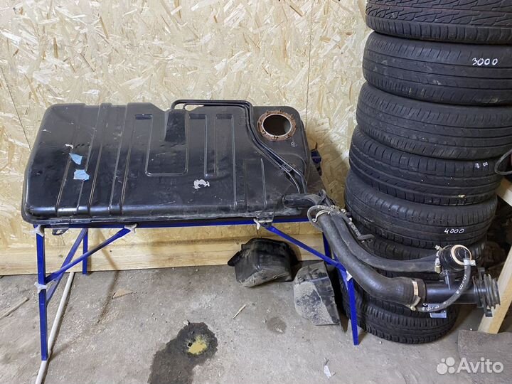 Топливный бак Chevrolet Niva