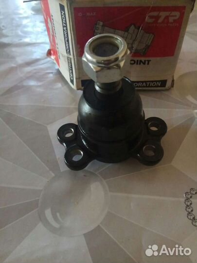 Шаровая опора верхняя Фронтера и Исудзу трупер