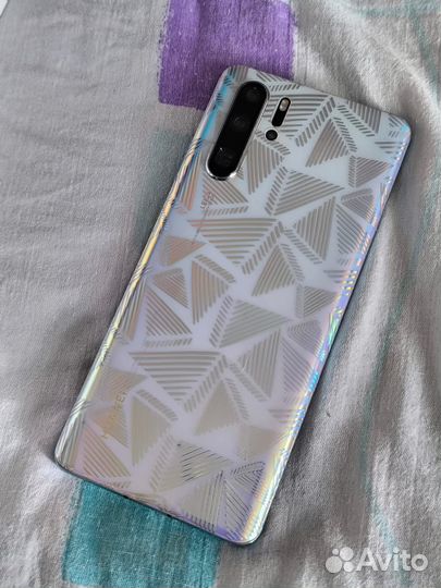 HUAWEI P30 Pro, 8/256 ГБ