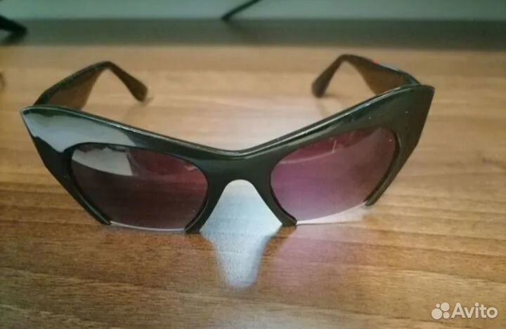 Солнечные очки женские