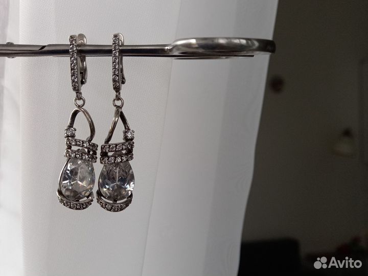 Серебряные серьги горным хрусталем