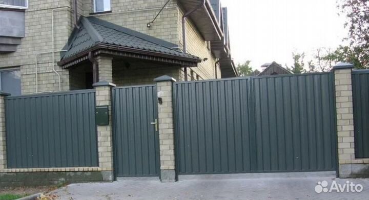 Забор из профнастила для дома быстро