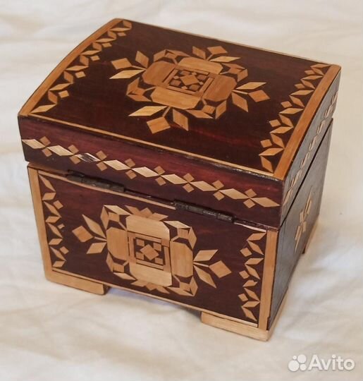 Деревянная шкатулка. 80-е годы
