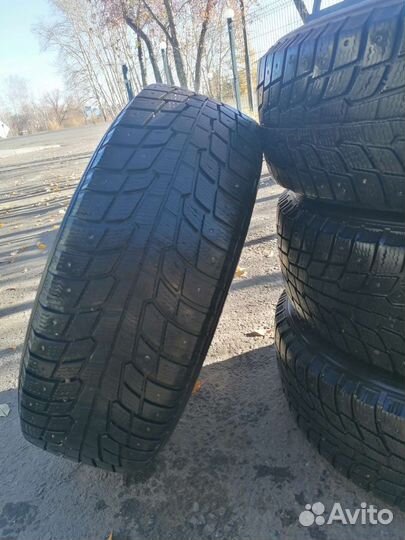 Michelin Latitude X-Ice 245/65 R17