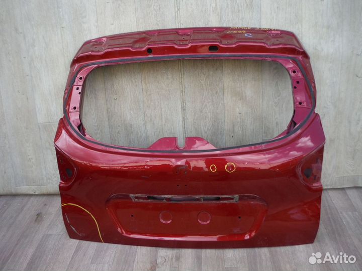 Крышка багажника №599 Renault Kaptur 2019