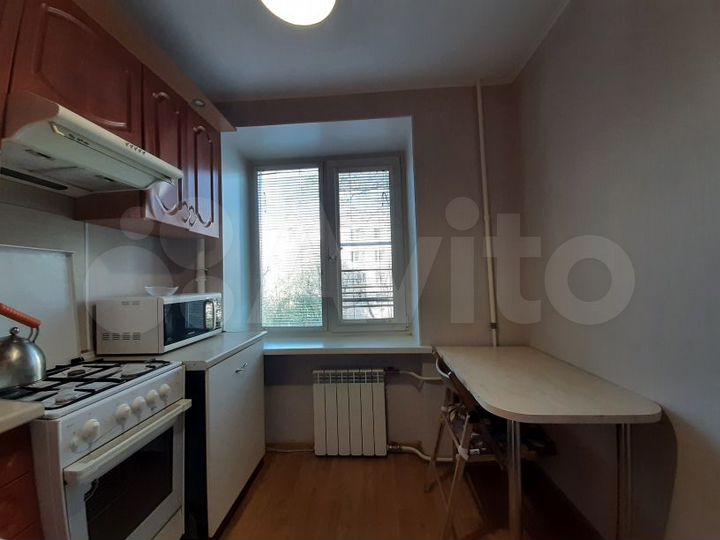 2-к. квартира, 49 м², 2/3 эт.