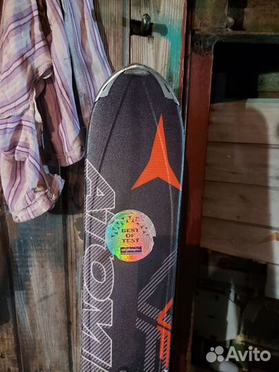 Горные лыжи atomic