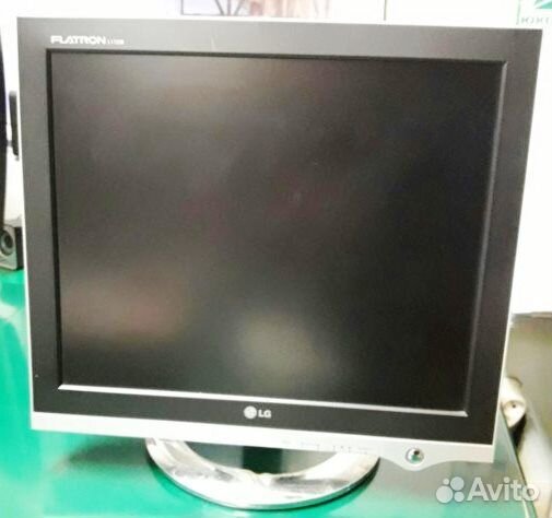 Монитор LG Flatron L1720B (17 дюймов)