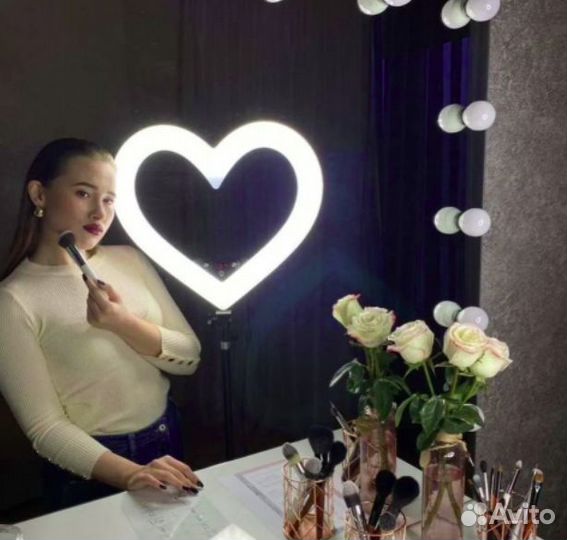 Кольцевая Лампа