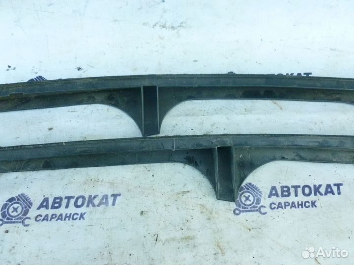 Накладка порога внутренняя Mercedes W210