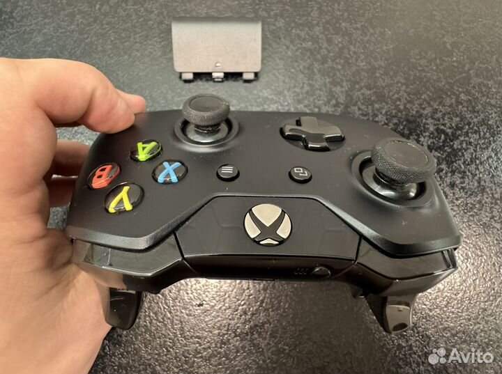 Геймпад xbox one