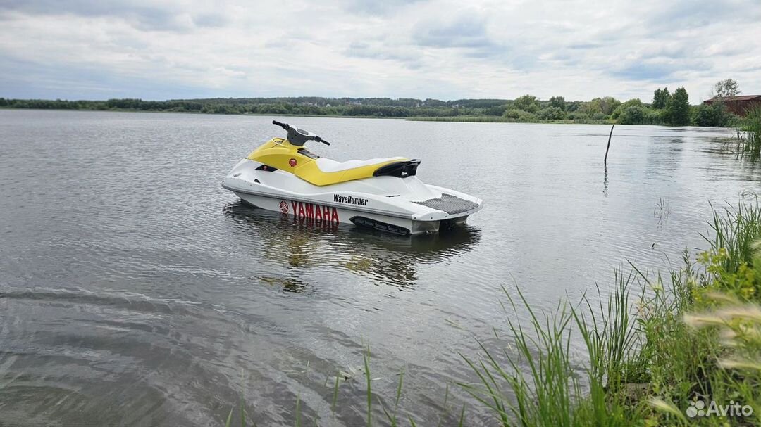 Гидроцикл Yamaha VX700 waverunner