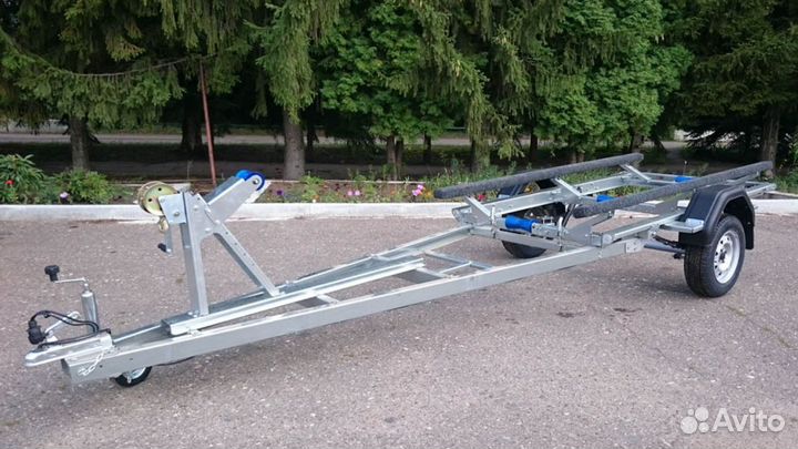 Прицеп легковой для лодок и катеров 5.2м откидной