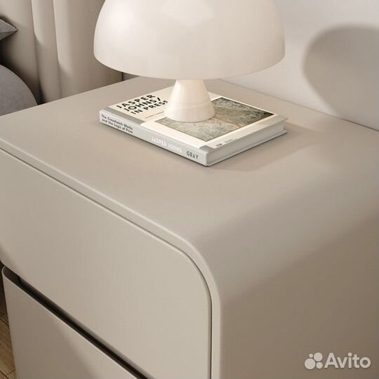 Прикроватные тумбы набор в наличии