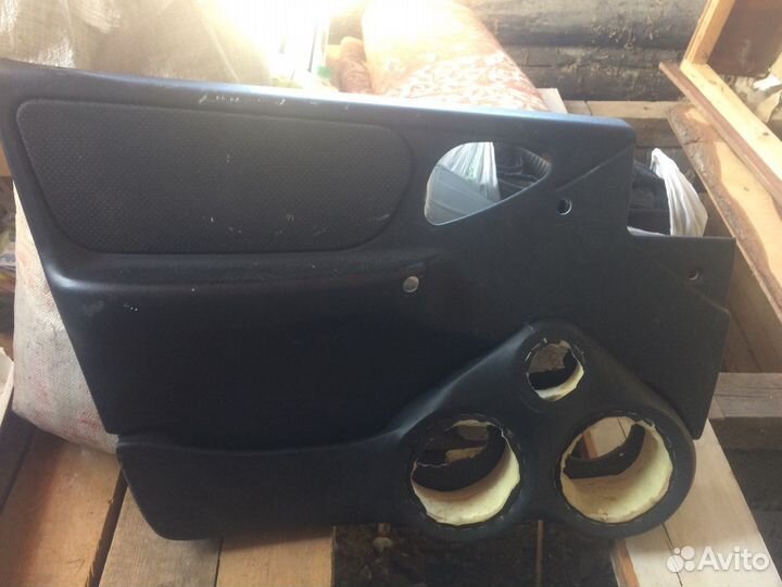 Дверные карты Chevrolet Niva