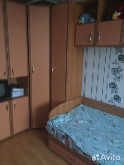 Продам детскую стенку в хорошем состоянии