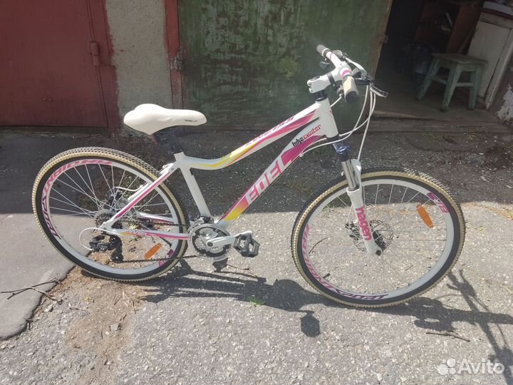 Велосипед горный женский