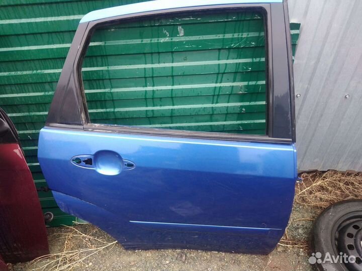 Форд фокус 1 дверь задняя правая