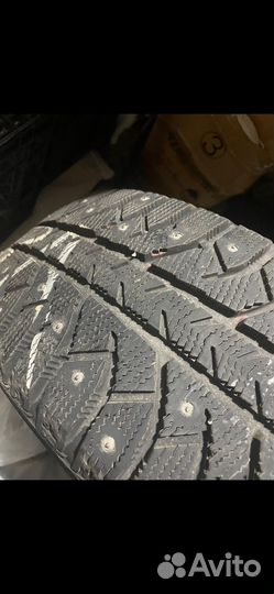 Bridgestone Ice Cruiser 7000S 205/55 R16