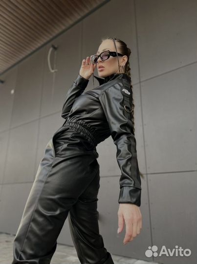 Кожаный комбинезон