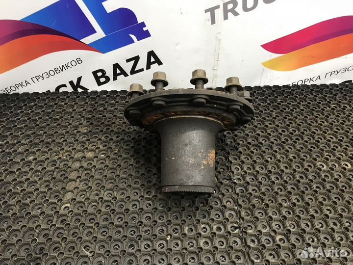 7183906 Ступица передняя