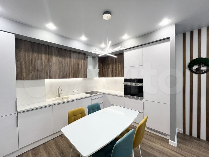 4-к. квартира, 85,6 м², 1/9 эт.