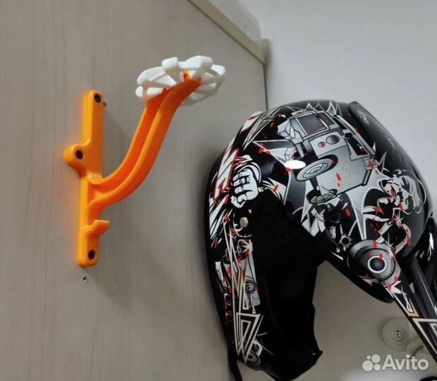 Держатель для шлема