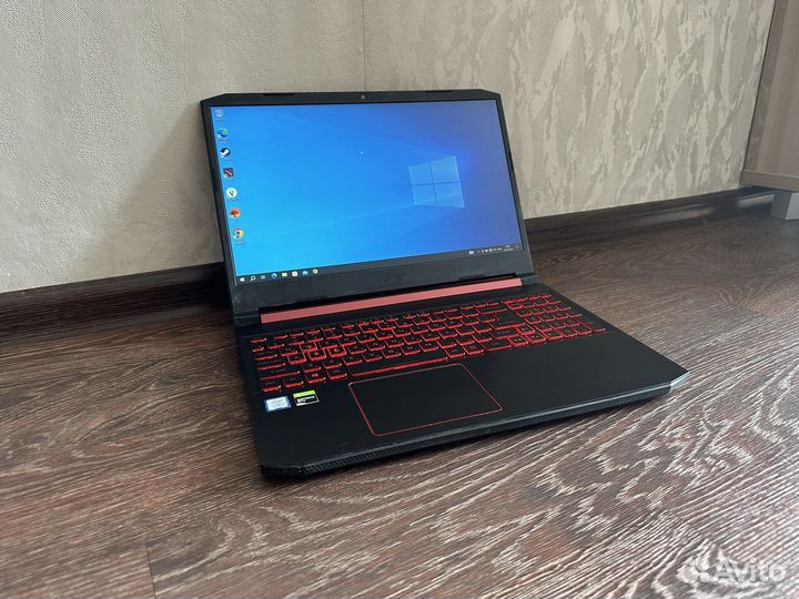 Acer nitro 5 i5-9300 GTX1650 16gb ram