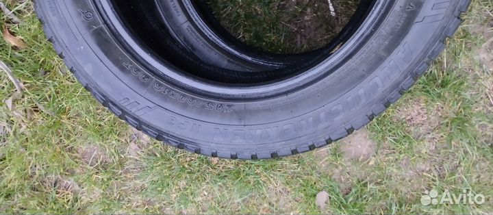 Arctic Trucks AT405 6/25 R16