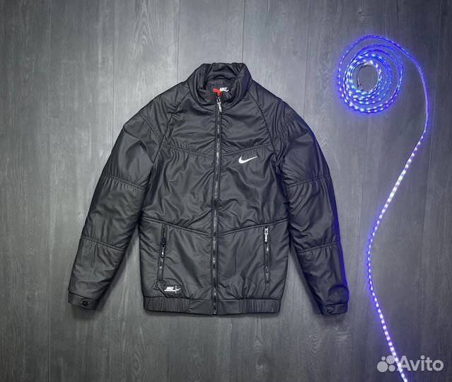 Куртка Nike (осень)