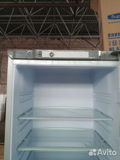 Холодильник Бирюса 649 м