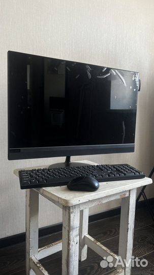 Lenovo ideacentre AIO 520-24IKL