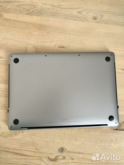 MacBook Pro 13 i7 16GB/ 2Tb, 2020