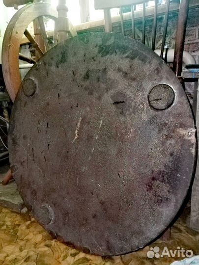 Крышка для люка