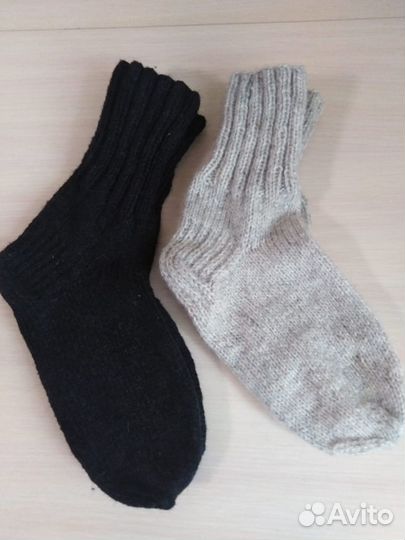 Вязаные шерстяные носки