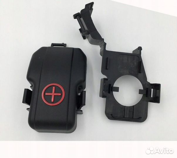 Крышка аккумулятора для Kia Sportage 2016-2021