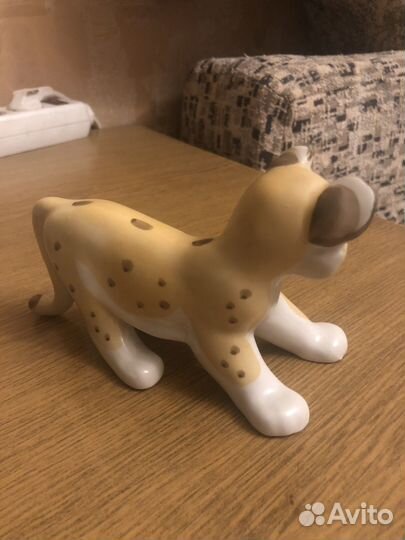 Статуэтка фарфор леопард